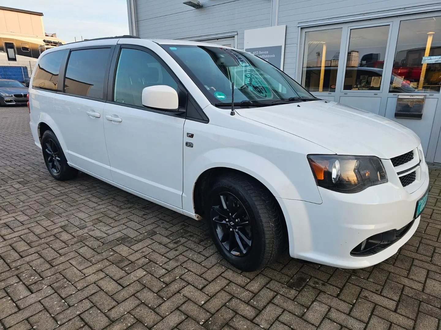 Dodge Grand Caravan *3.6L V6*Navi*LPG*AHK*7Sitze Weiß - 1