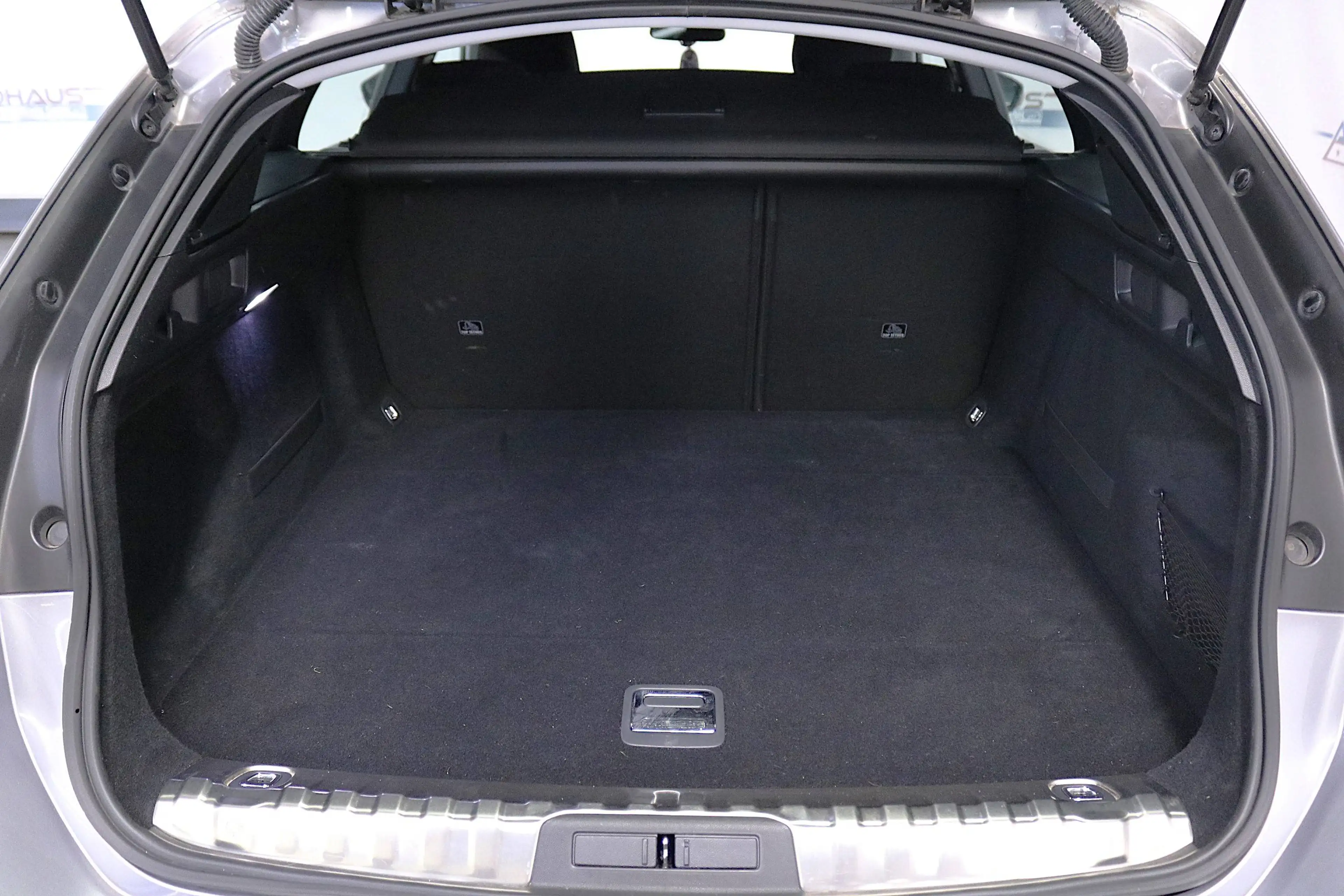 Peugeot 508 1.2 Pure Tech Active Pack*NAVI*KAMERA*180°*LED*PDC*KLIMAAUT*Tempo*u.v.m — photo 7