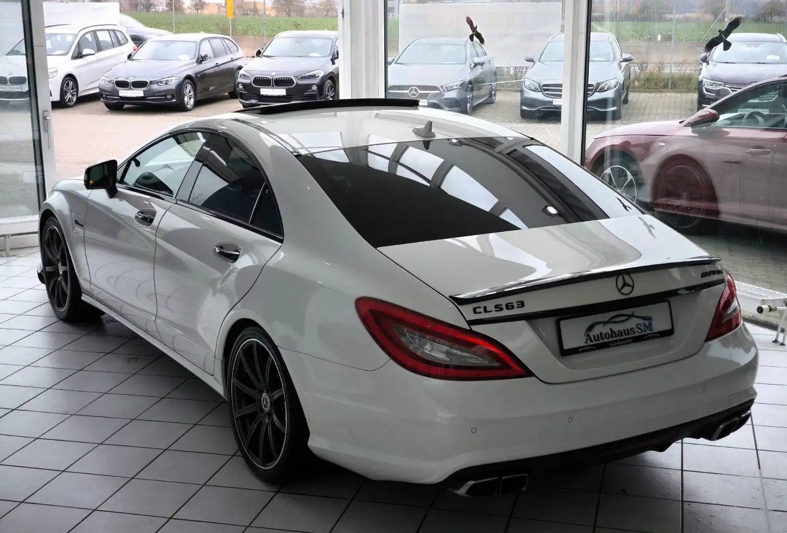 Mercedes-Benz CLS 63 AMG *TOTWINKEL*SPUR*KEYLESS*H&K* Alb - 2