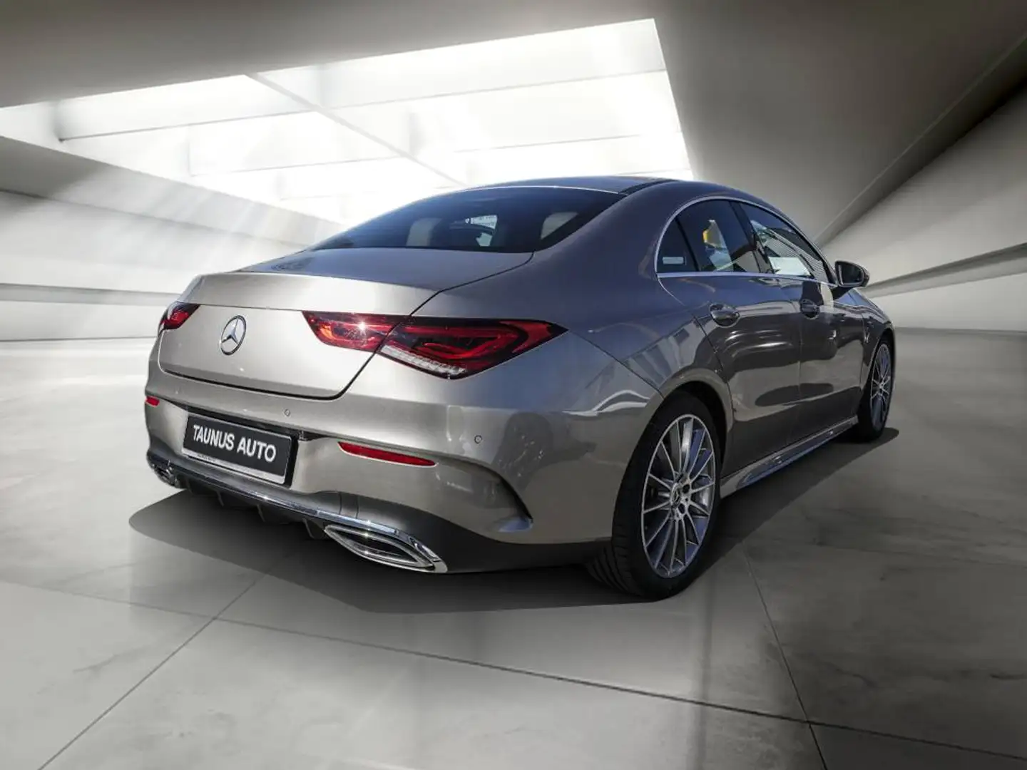 Mercedes-Benz CLA 250 4M COUPE AMG-LINE PANO SITZKLIMA STH. HUD Silber - 2