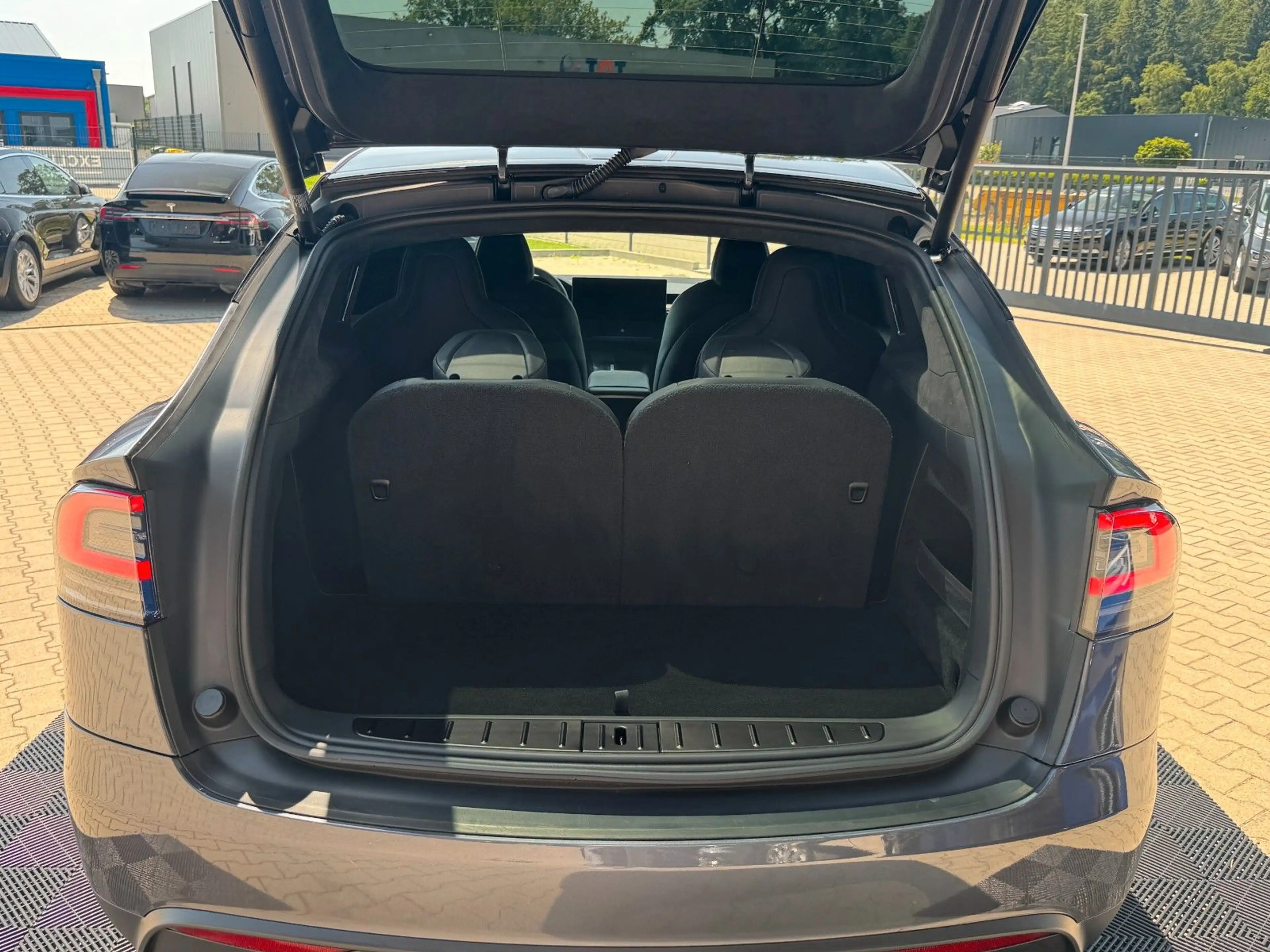 Tesla Model X MODEL X PALLADIUM | FSD AKTIV | HW4 | 6 SEATS — photo 15