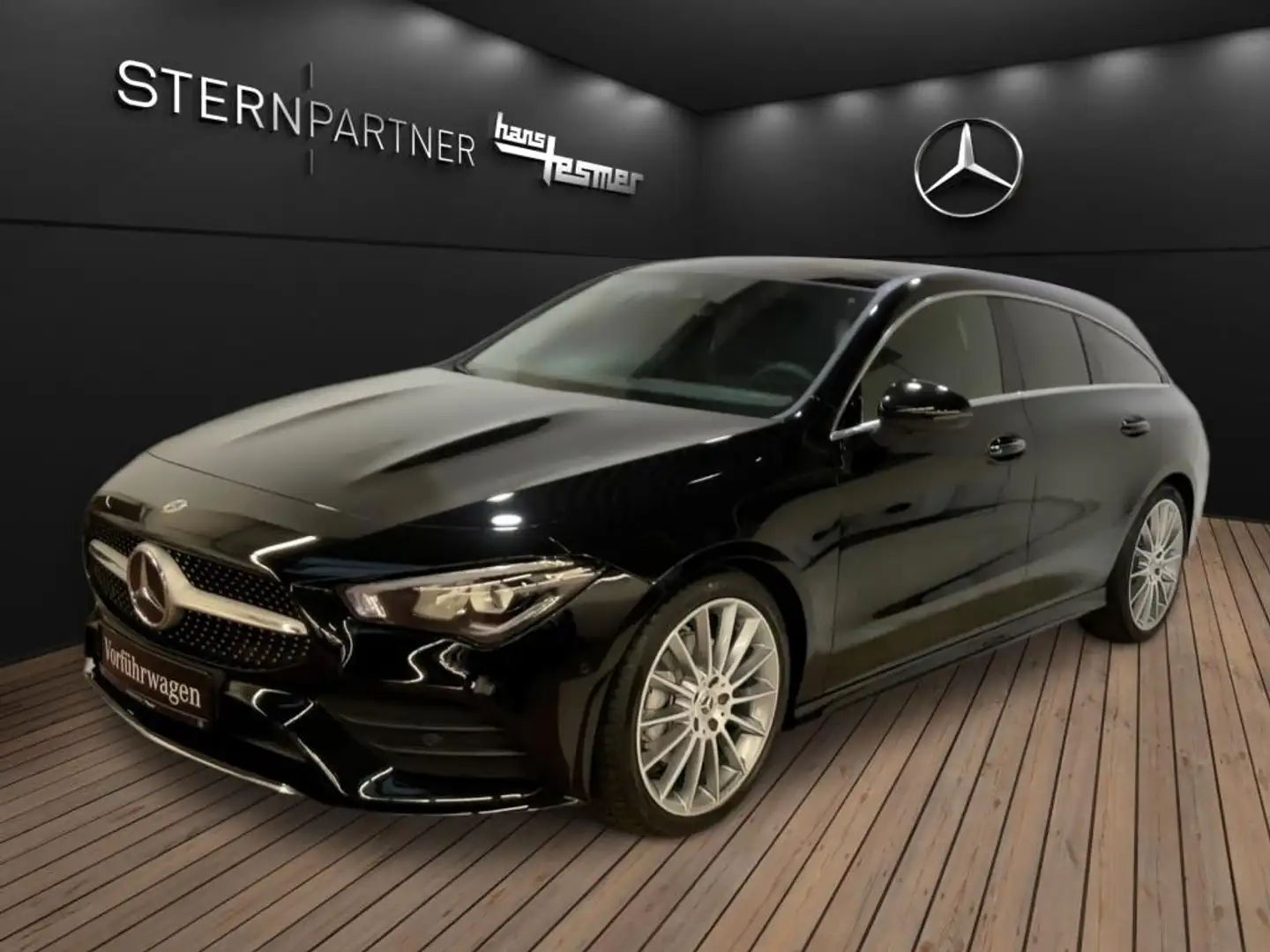 Mercedes-Benz CLA 220 CLA 220 d Shooting Brake AMG, Pano, Kamera, CarP Černá - 2