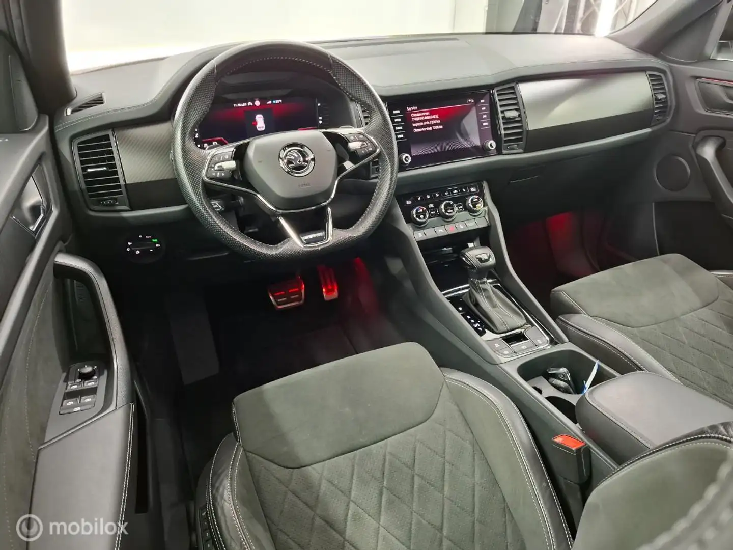 Skoda Kodiaq 1.5 TSI Sportline Business | Facelift | Matrix led Grau - 2