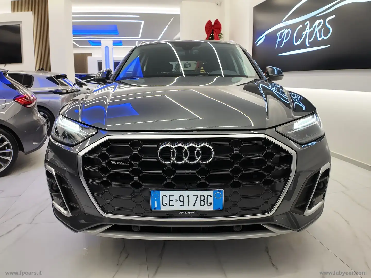 Audi Q5 40 TDI 204CV qu. S tr. S line plus Grau - 2