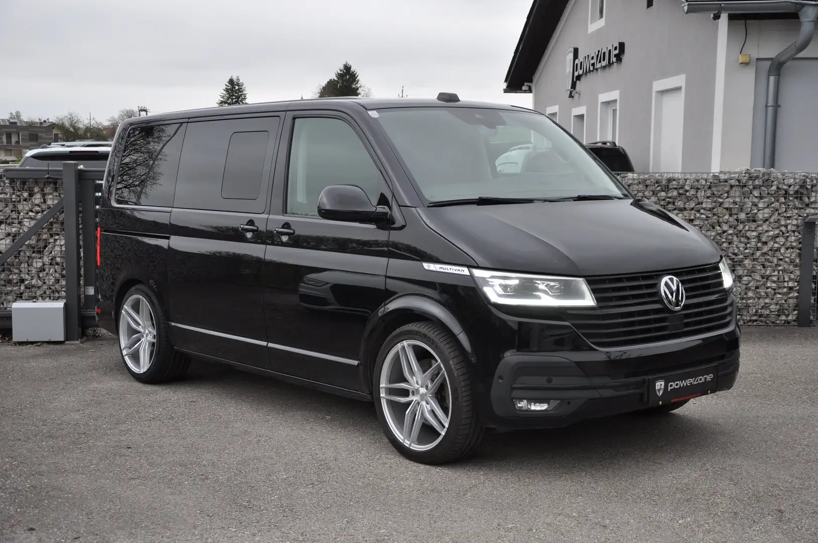 Volkswagen T6.1 Multivan Multivan Highline 2,0 TDI DSG Highline 20 Zoll H&R Schwarz - 1