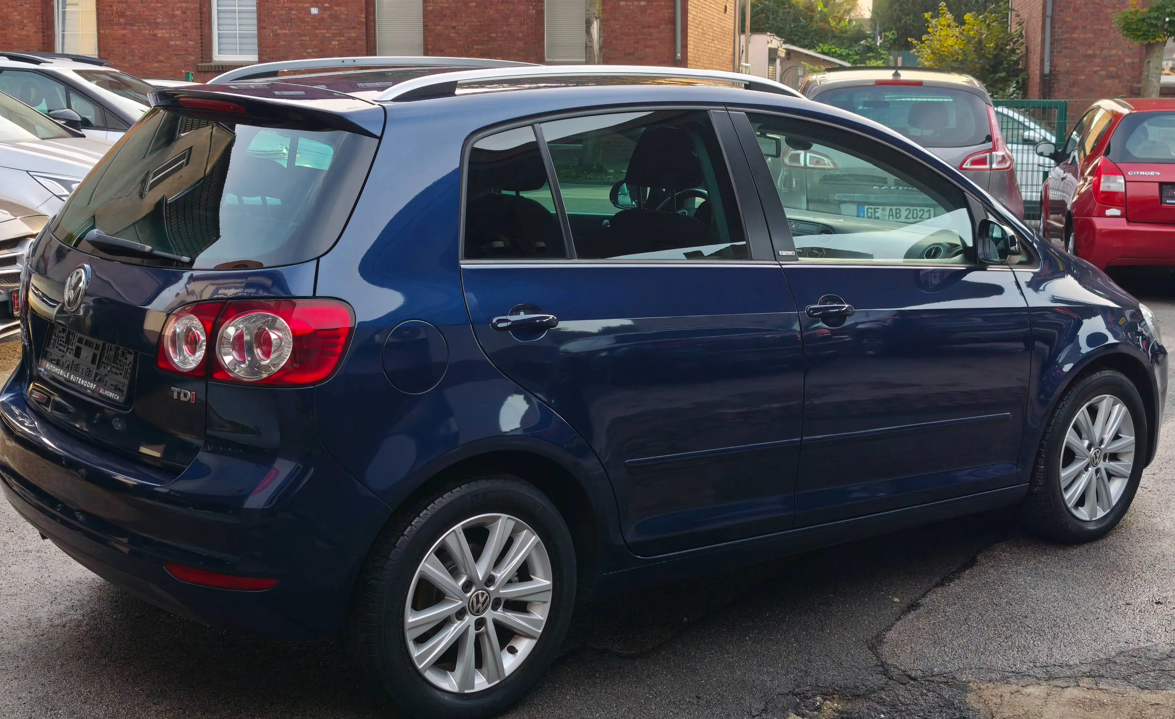Volkswagen Golf Plus Style 1.6 TDI I.HAND/KLIMA/SHZ/PDC/TEMPOMAT/SERVICEGEPFLEGT/LS/ — photo 4