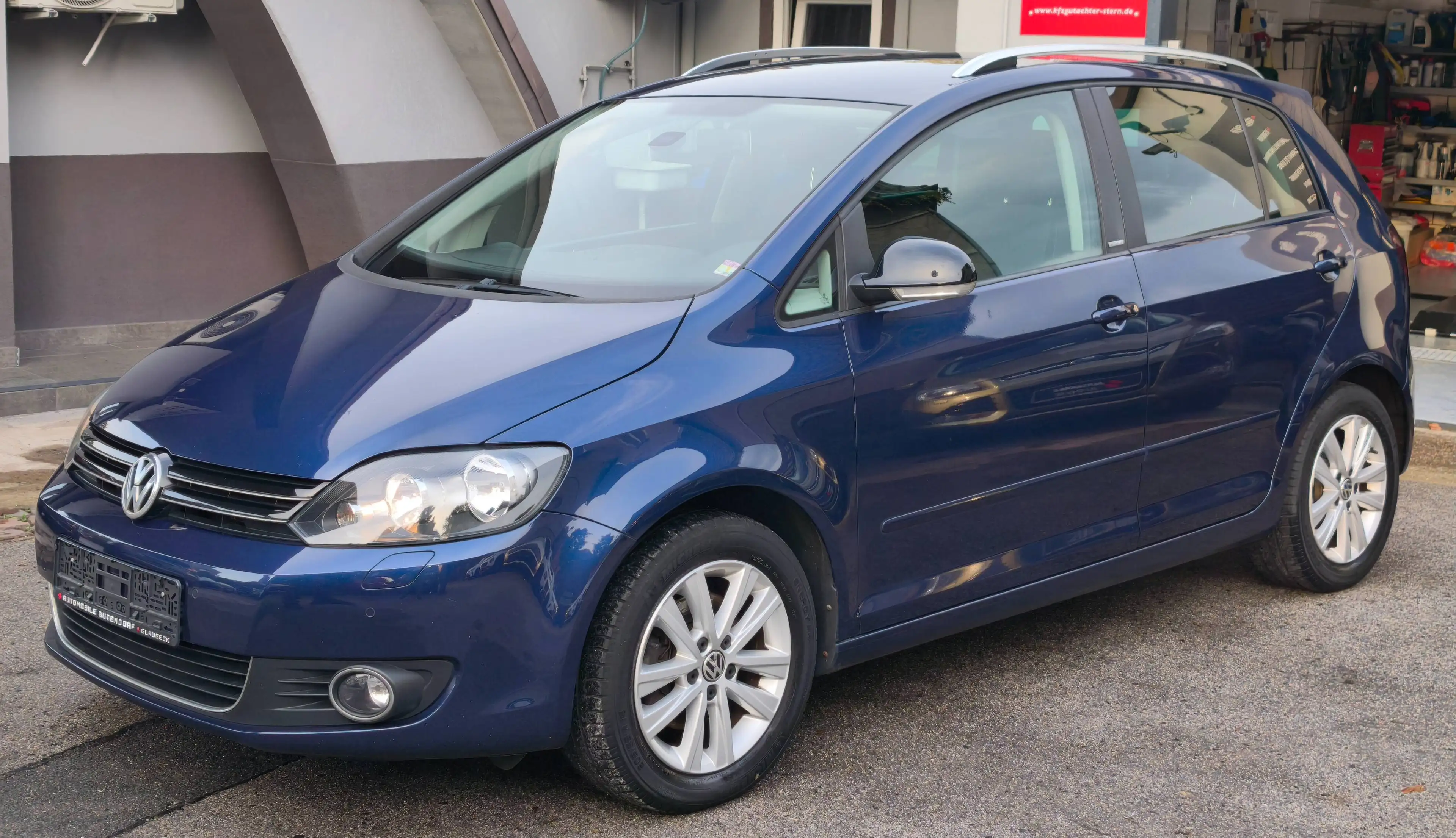 Volkswagen Golf Plus Style 1.6 TDI I.HAND/KLIMA/SHZ/PDC/TEMPOMAT/SERVICEGEPFLEGT/LS/ — photo 2