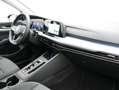 Volkswagen Golf 1.0 eTSI Life Automaat / Navigatie / Camera Zwart - thumbnail 39