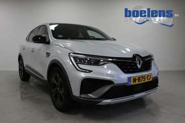 1.6 E-Tech Hybrid 145 R.S. Line | STOEL+STUUR/VERW