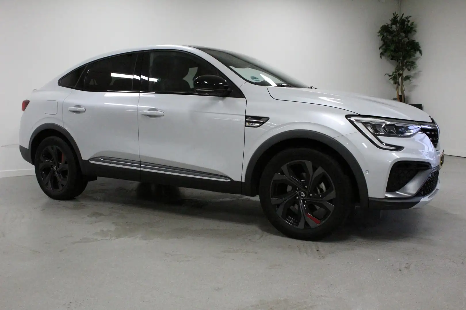 Renault Arkana 1.6 E-Tech Hybrid 145 R.S. Line | STOEL+STUUR/VERW Blanc - 2