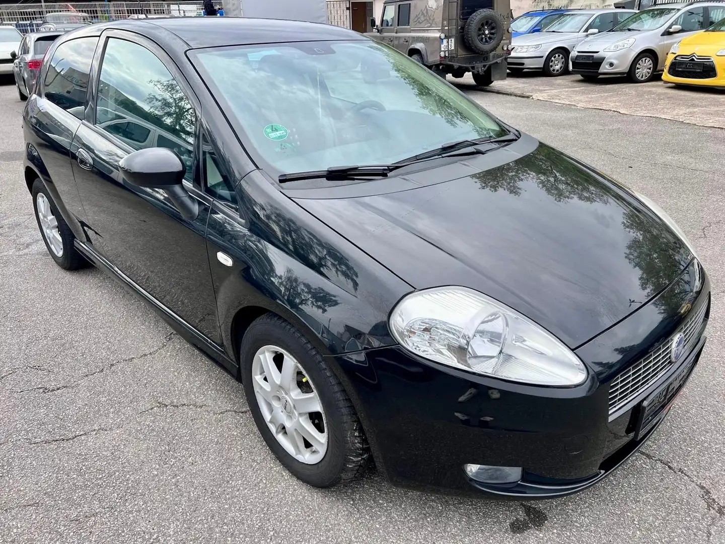 Fiat Grande Punto 1.9 8V Multijet Sport Klima Euro 4 Zwart - 2