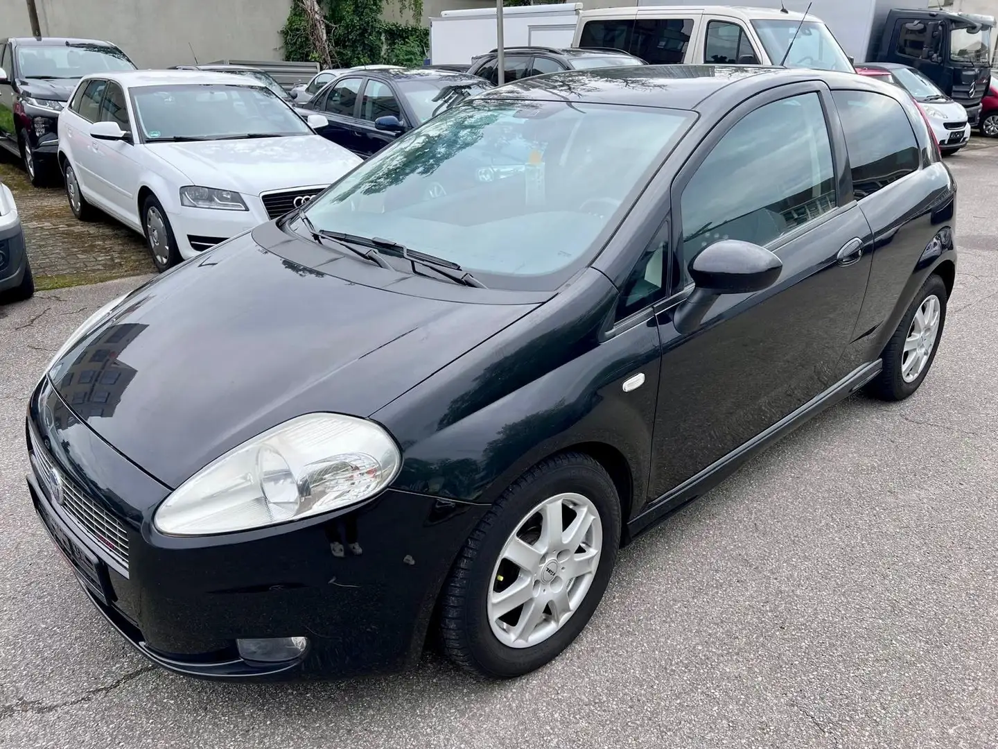 Fiat Grande Punto 1.9 8V Multijet Sport Klima Euro 4 Zwart - 1