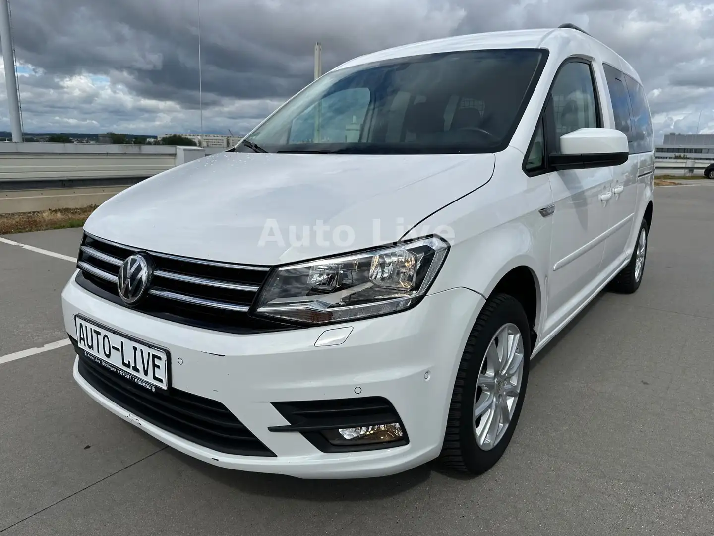 Volkswagen Caddy 2.0 TDI*MAXI*NAVI*TEMPOMAT*LED*AHK*KLIMA Weiß - 1