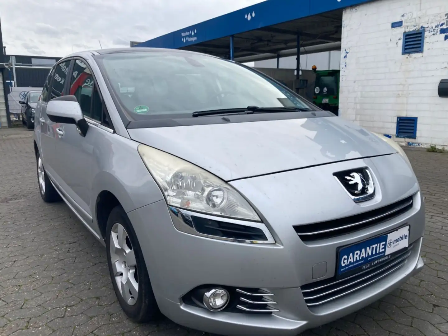 Peugeot 5008 Premium/TÜV NEU/PANORAMA/7.SITZER/PDC/KLIMA Gris - 2