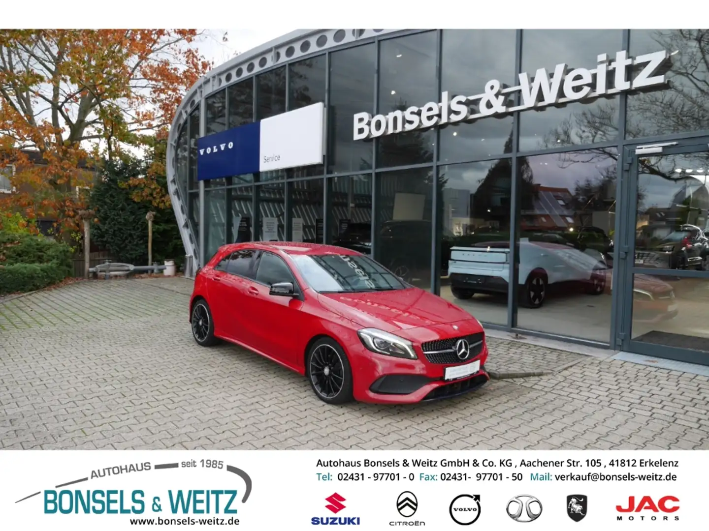 Mercedes-Benz A 180 -Klasse BlueEfficiency AMG LINE Navi LED Fahrerpro Rouge - 1