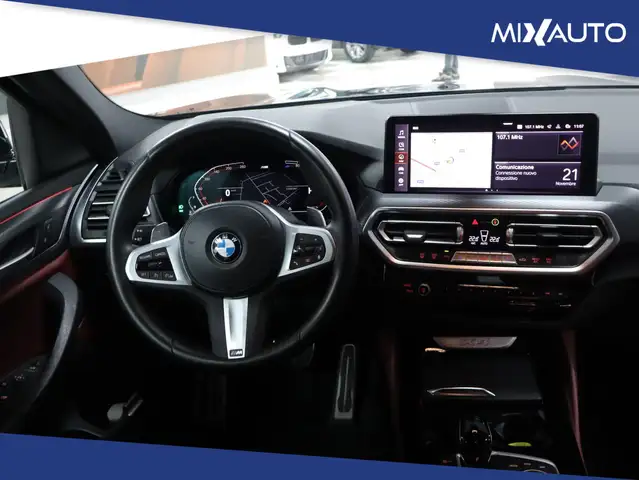 BMW X4 view 9