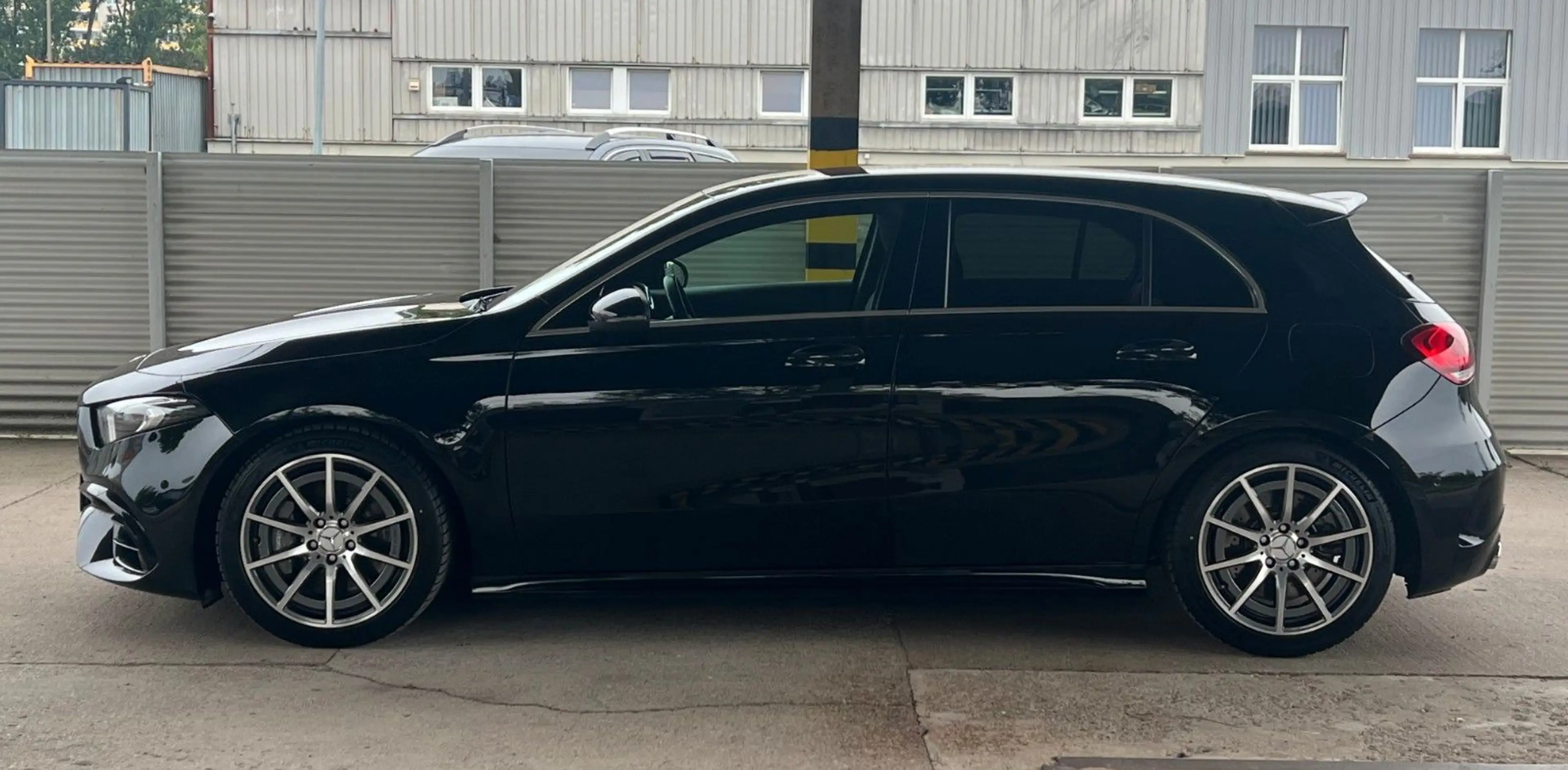 Mercedes-Benz A 45 AMG A45 AMG 4M+ SPEEDSHIFT DCT 8G LED DISTRONIC 360° — photo 4