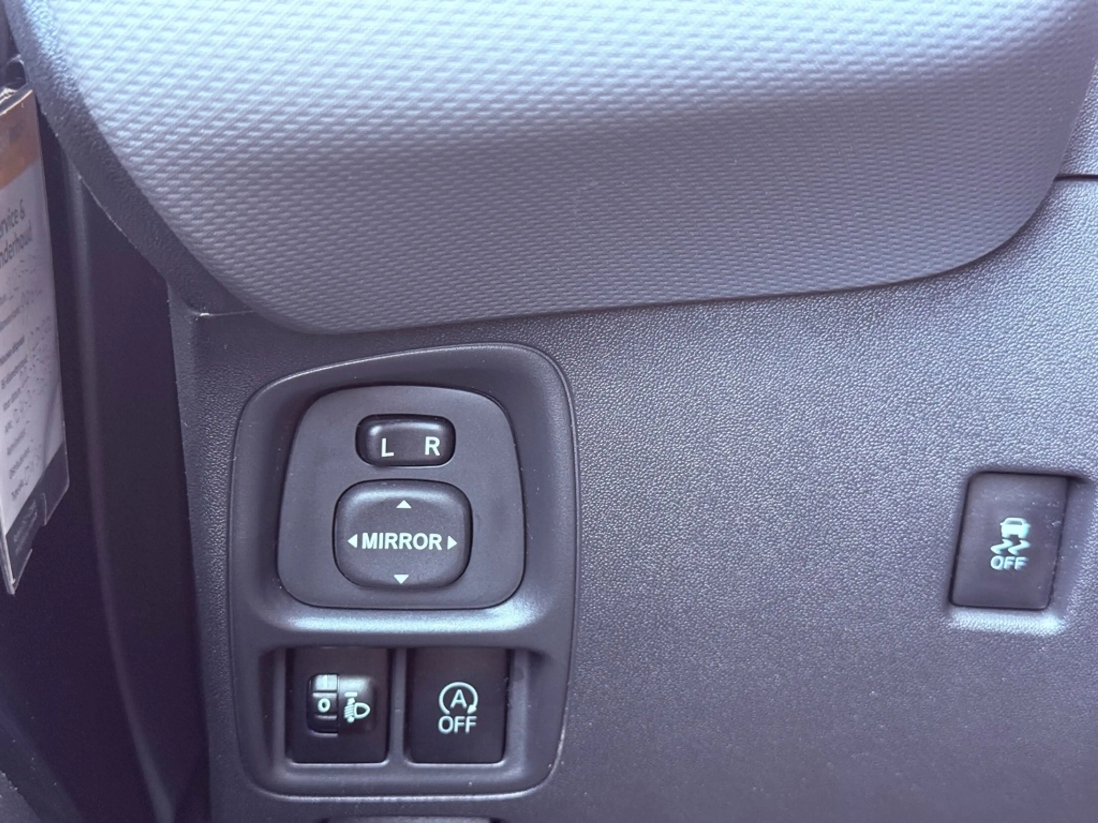 Peugeot 108 1.0 e-VTi Allure Carplay Cruise control — photo 11