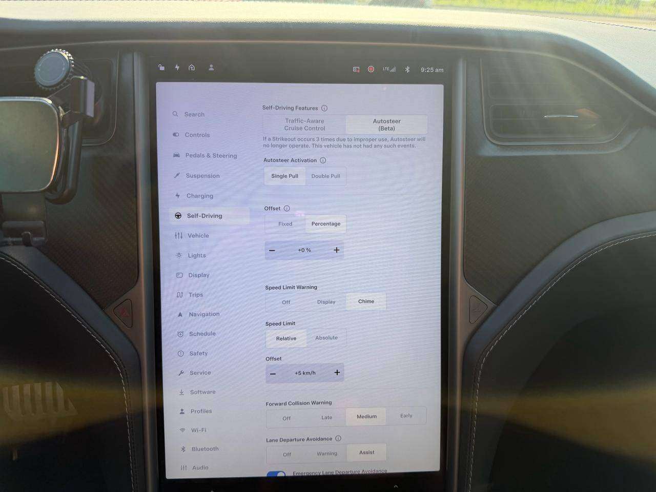 2019 Tesla Model S Performance thumb 14