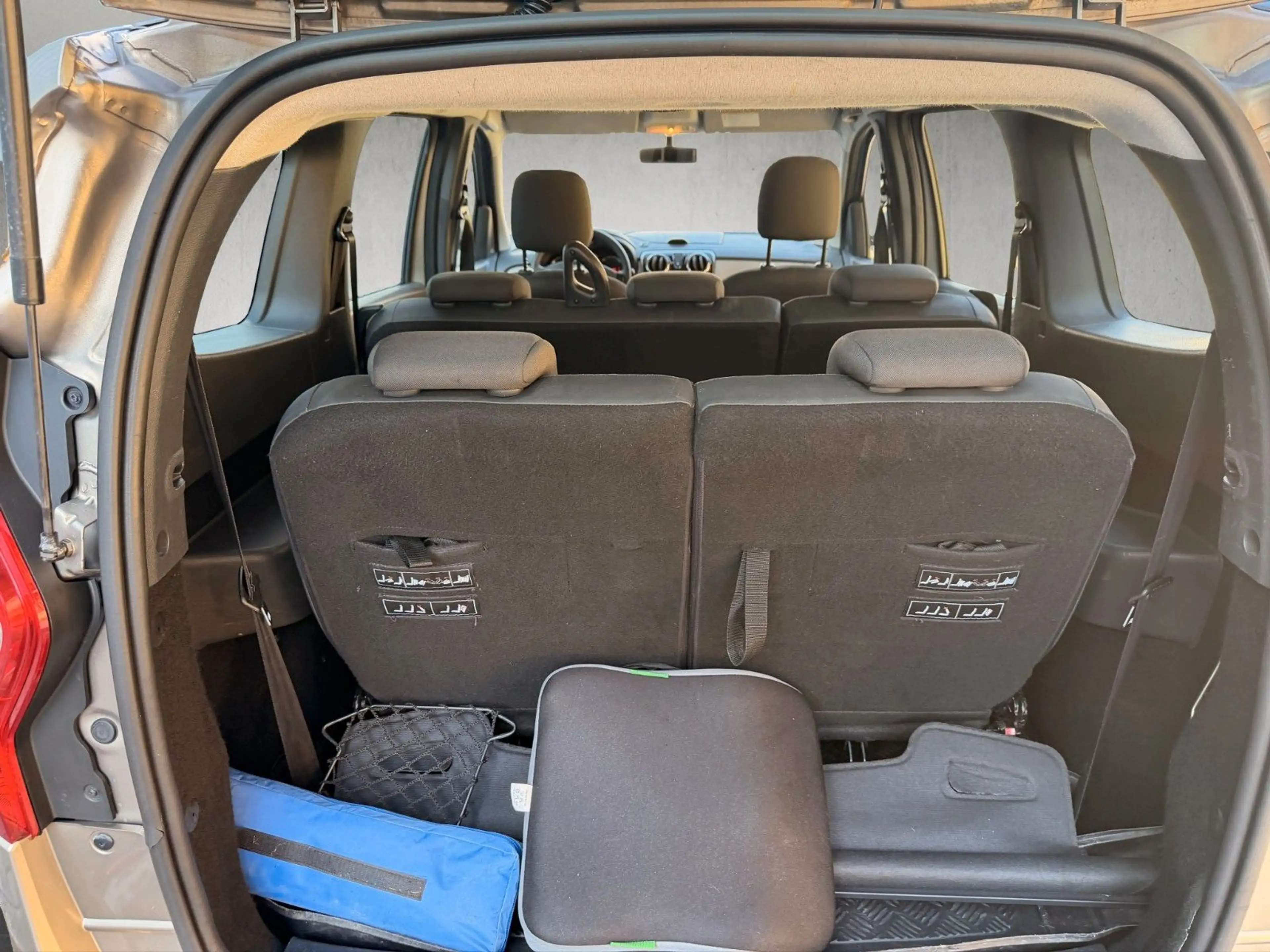 Dacia Lodgy Laureate*7-Sitzer*Klima*1.Hand — photo 14