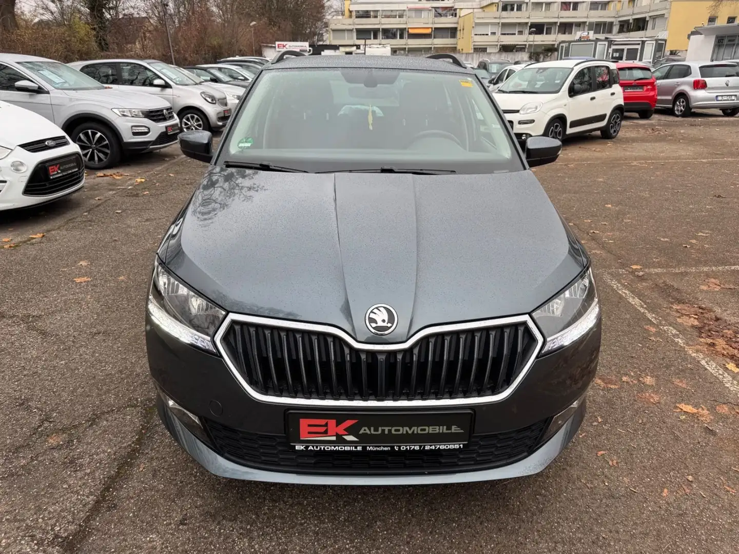 Skoda Fabia Combi Soleil Automatik PDC SHZ Grau - 2