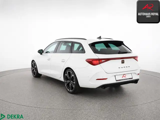 Cupra Leon view 3