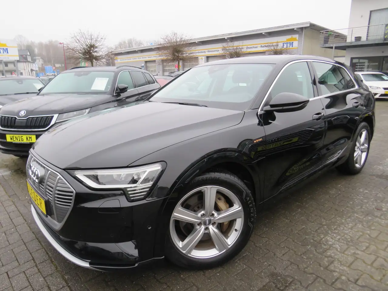 Audi e-tron