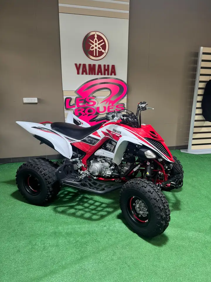 Yamaha YFM 700
