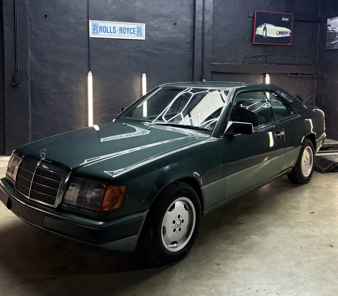 Mercedes-Benz 230 C124, foto 5