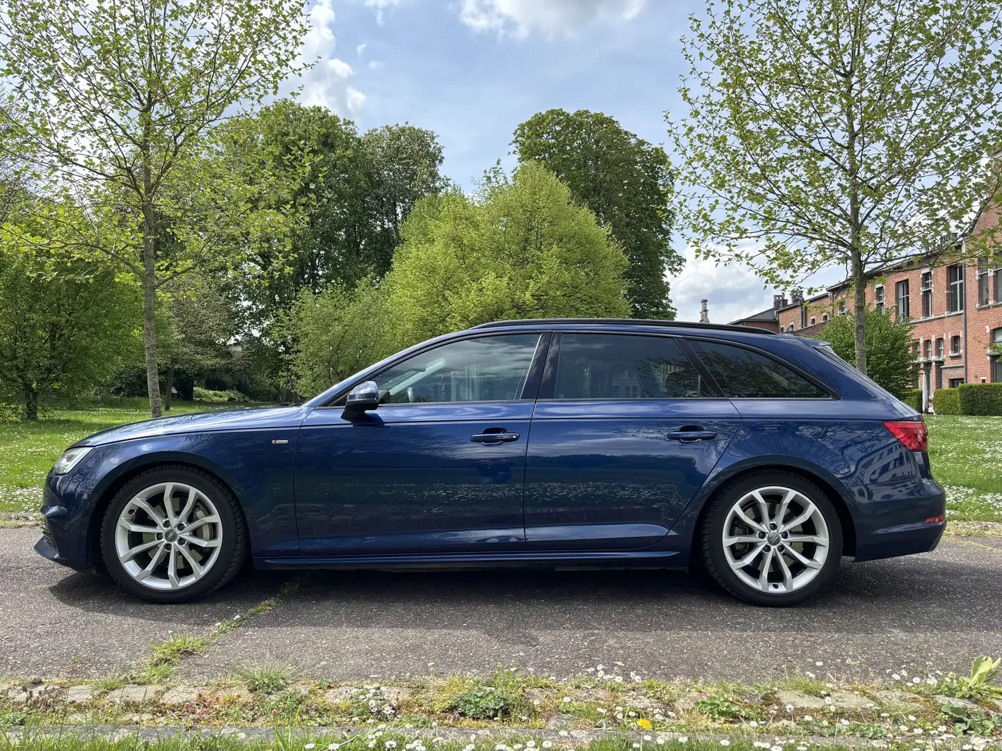 Audi A4 Avant 3.0 TDI quattro tiptronic sport - 2