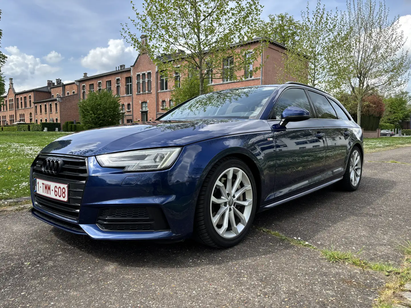 Audi A4 Avant 3.0 TDI quattro tiptronic sport - 1