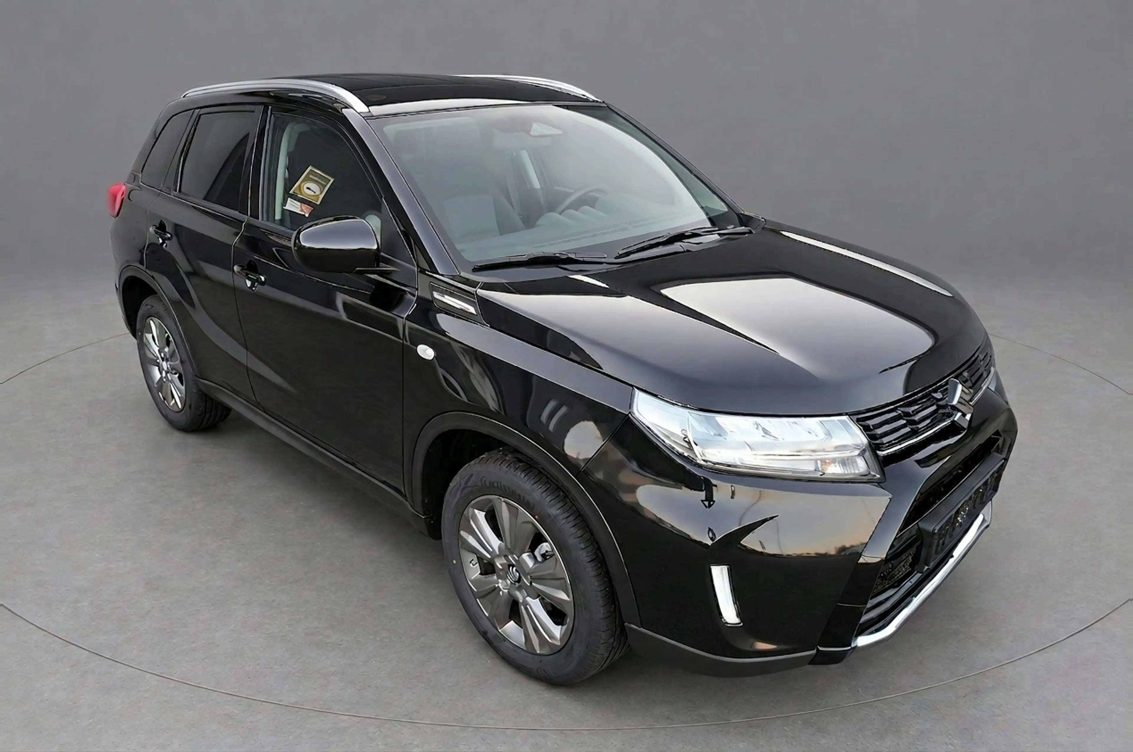 Suzuki Vitara 1.4 Boosterjet Select Smart Hybrid — photo 2