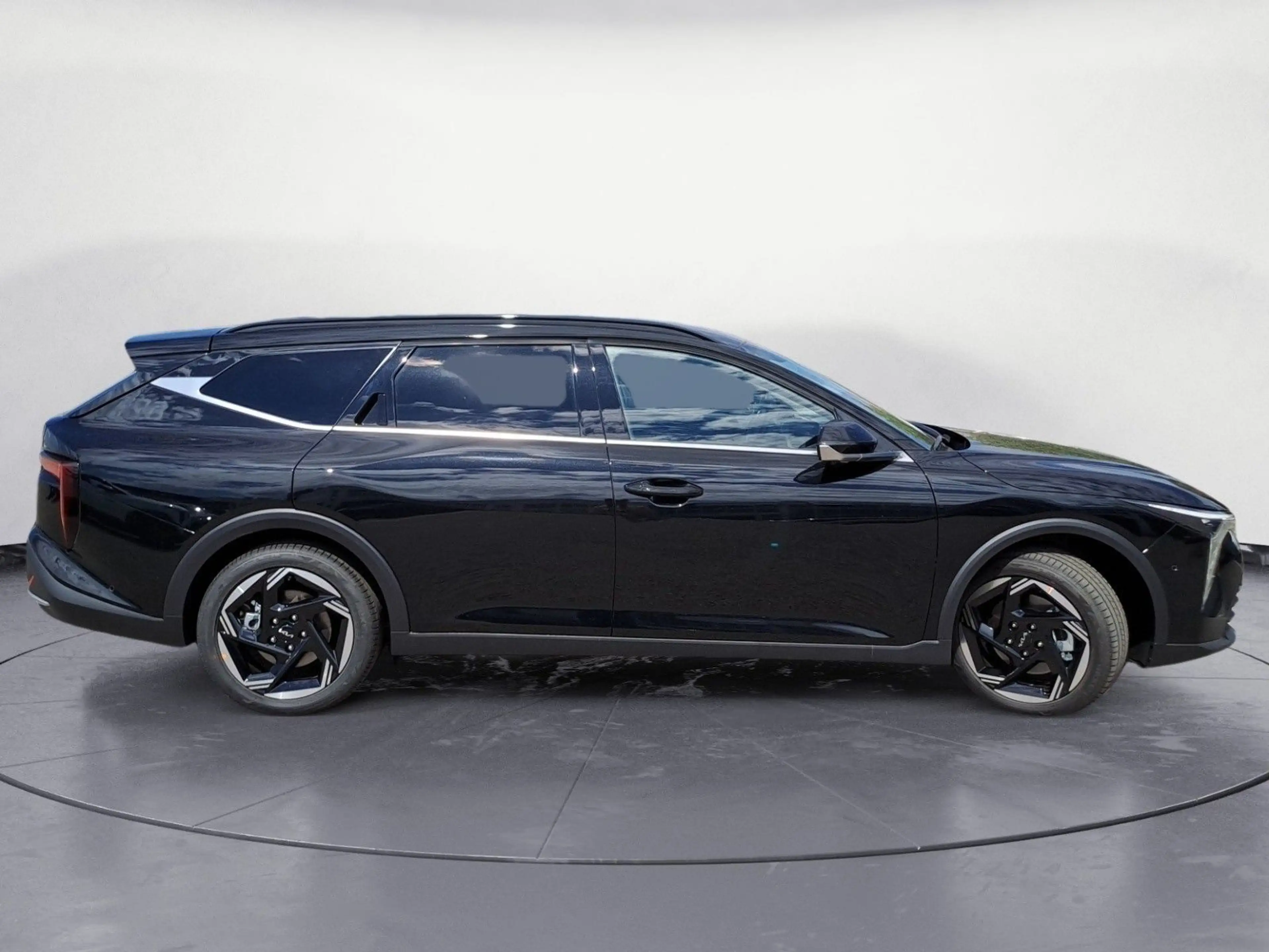 Kia K4 1.6T 150 DCT SPORTSWAGON SOUND/DRIVEWISEPAKET — photo 6