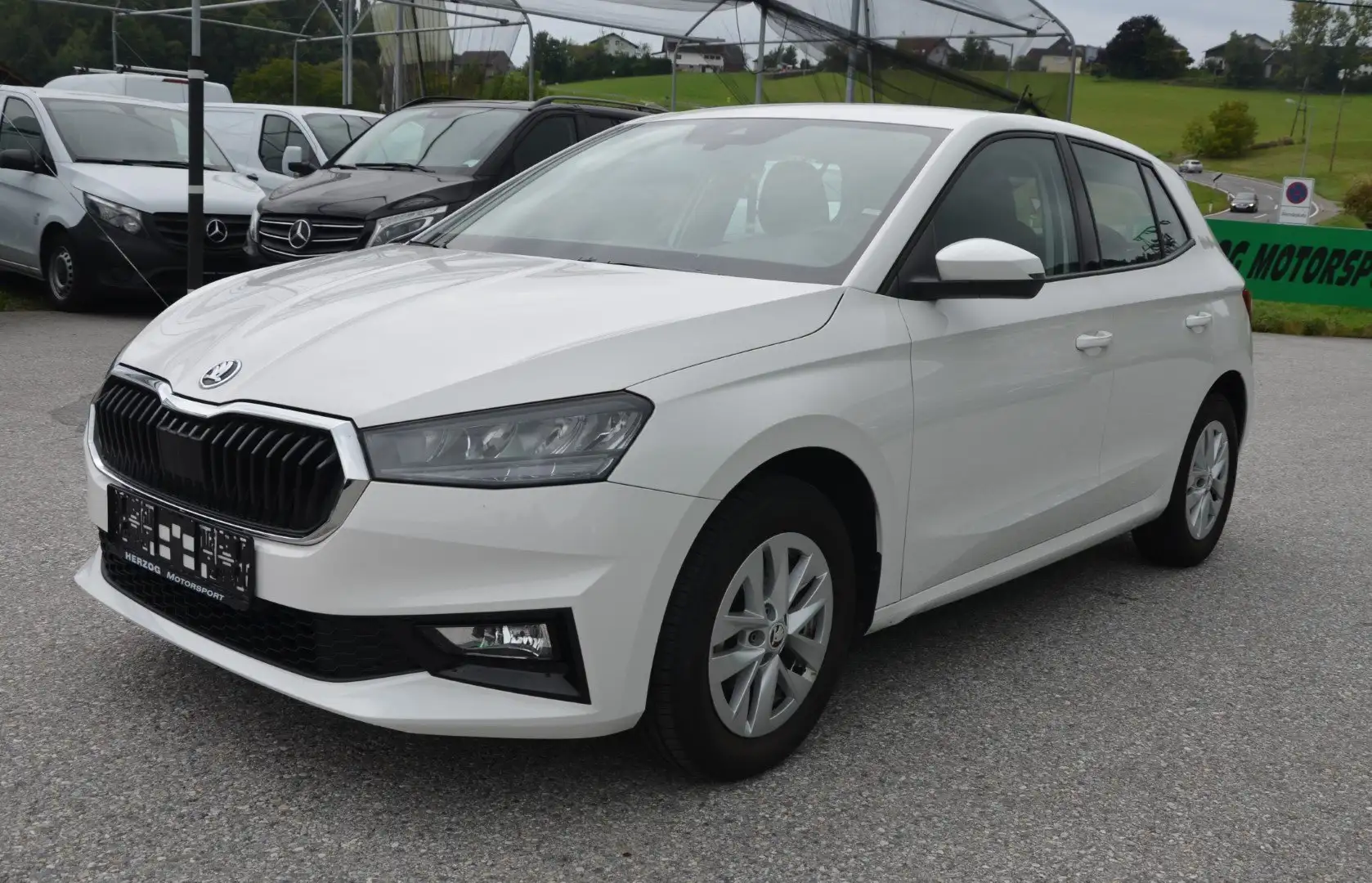 Skoda Fabia Fabia 1,0 LED TEMPOMAT KLIMA PARKS-HINTEN 1.Besitz Weiß - 2