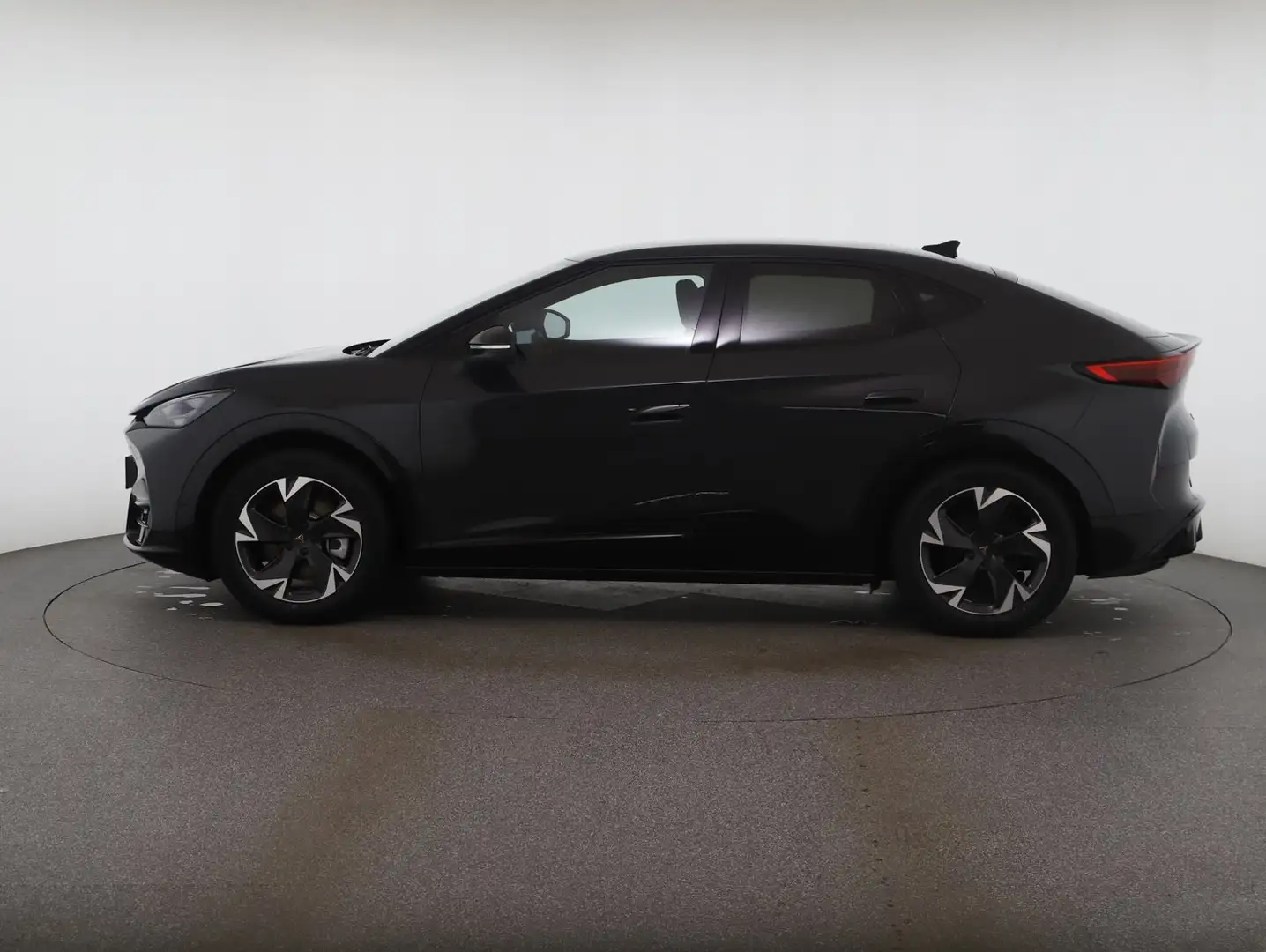 CUPRA Tavascan 210kW/286PS Grau - 2