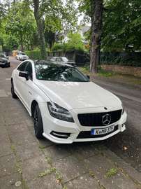 Shooting Brake CDI 4Matic 7G-TRONIC Edition 1