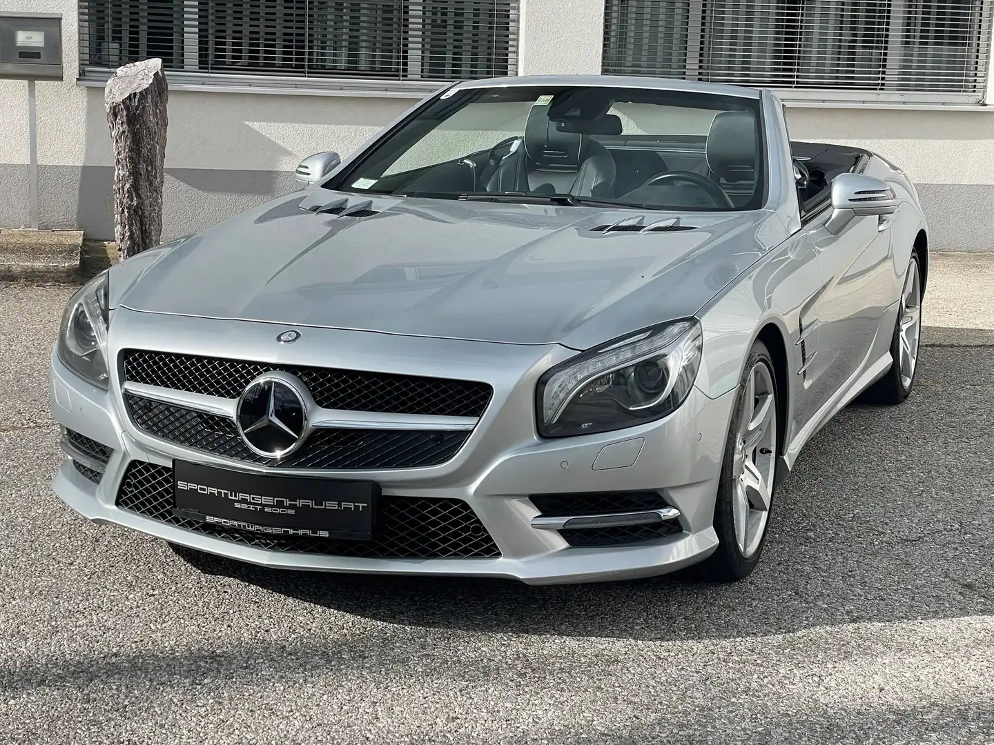 Mercedes-Benz SL 500 SL 500*AMG Styling*Topausstattung*jedes Service bei Mercedes*Langstreckenfahrzeug*sehr gepflegt* Grau - 1