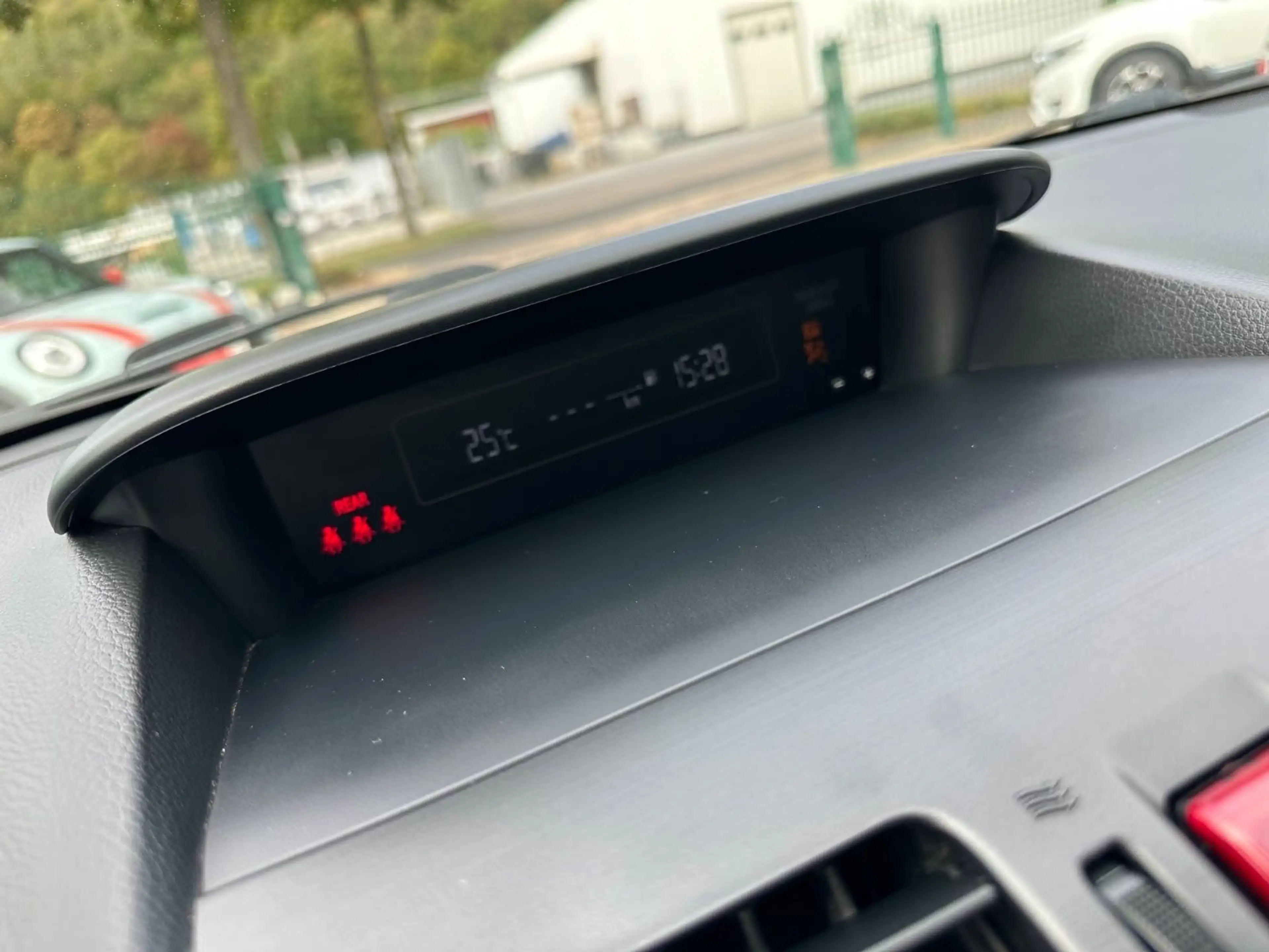 Subaru Impreza AUTOMATIK 4x4 1.Hand KLIMA Scheckheft — photo 15