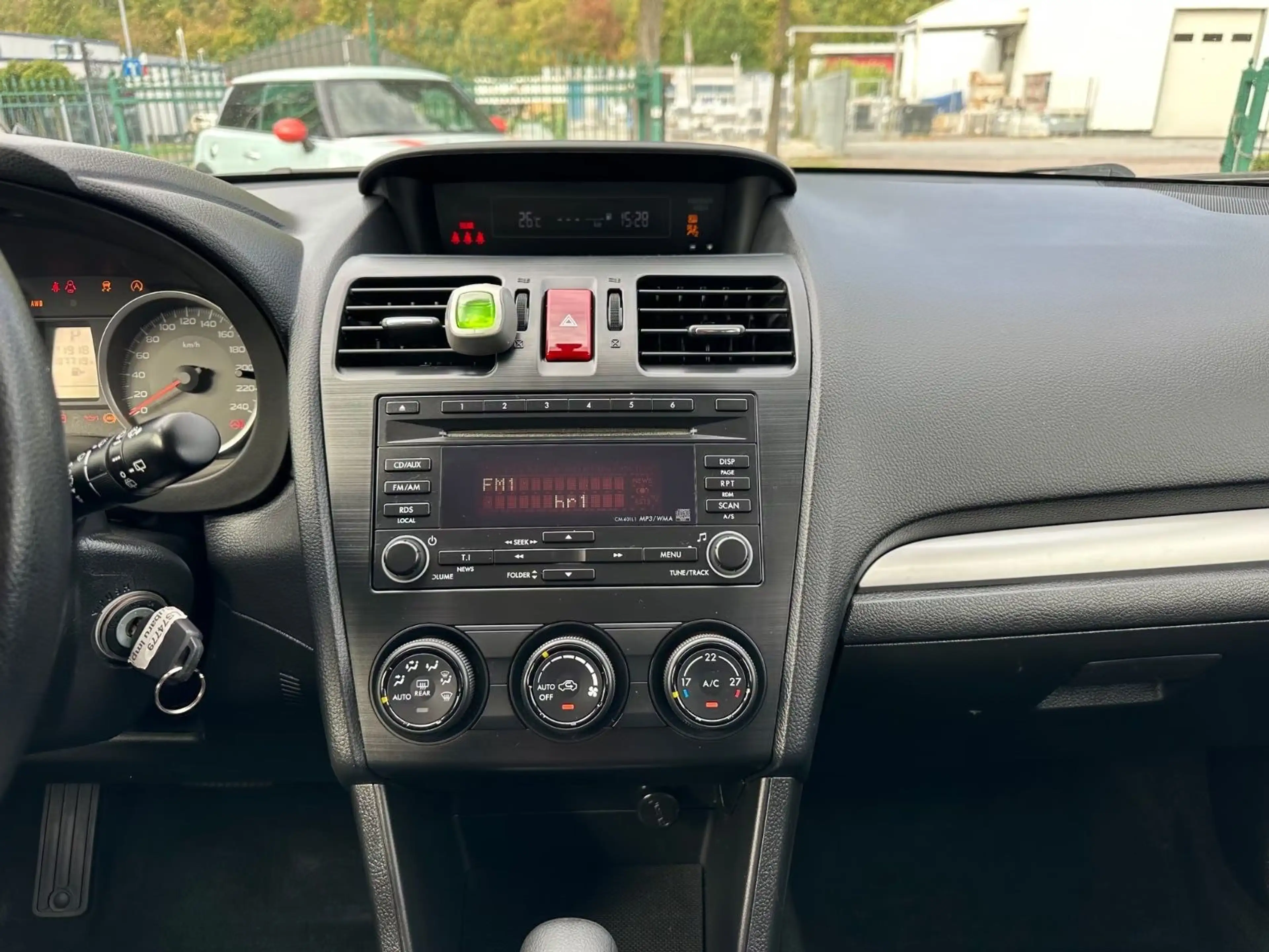 Subaru Impreza AUTOMATIK 4x4 1.Hand KLIMA Scheckheft — photo 14