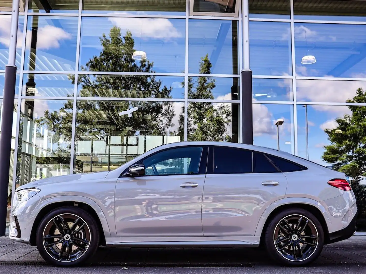 Mercedes-Benz GLE 300 d 4M Coupé AMG Premium/HUD/AHK/Airmatic Gris - 2