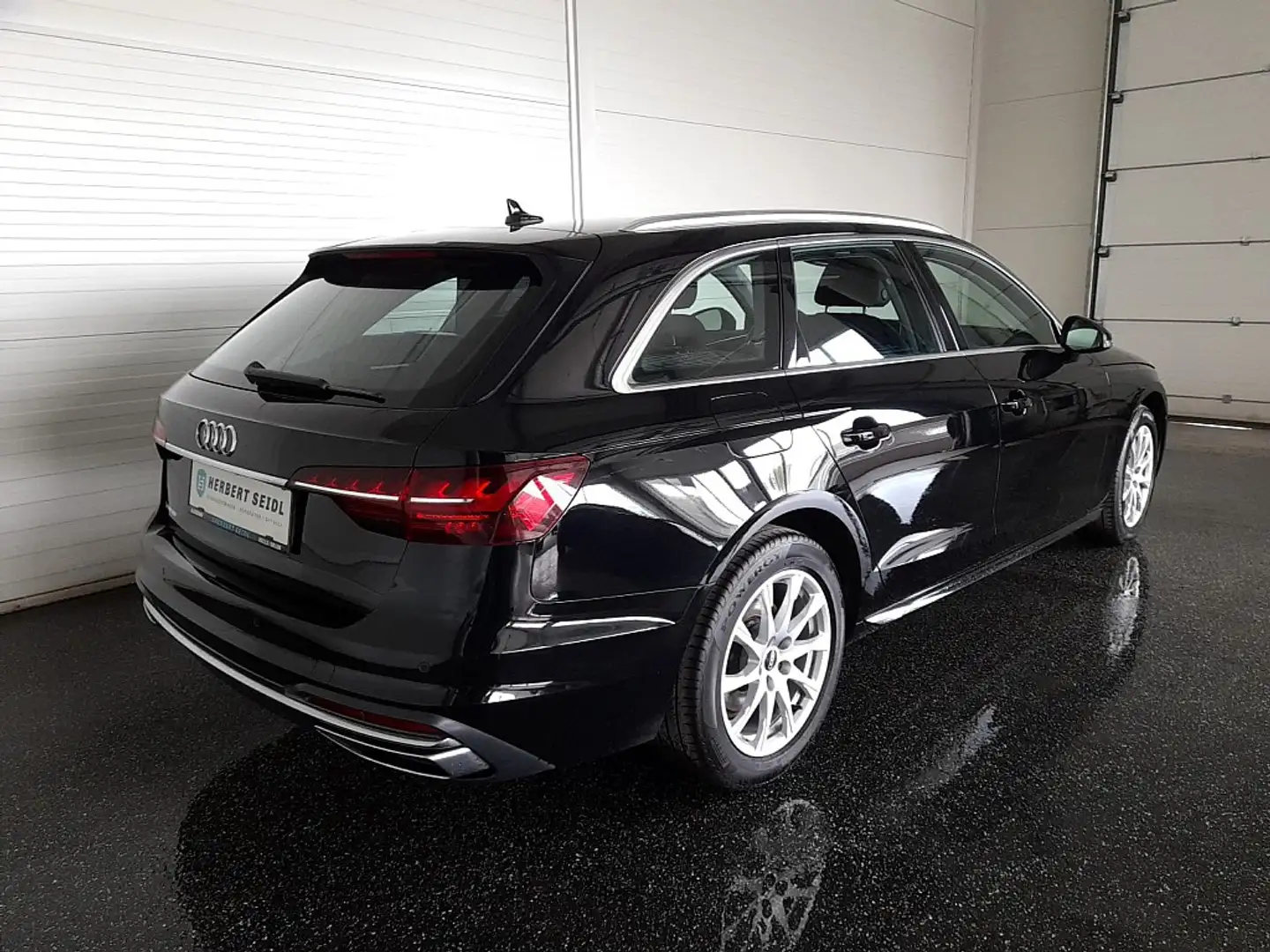 Audi A4 Avant ADVANCED 40 TDI S-tr *MATRIX-LED / NAVI /... Noir - 2