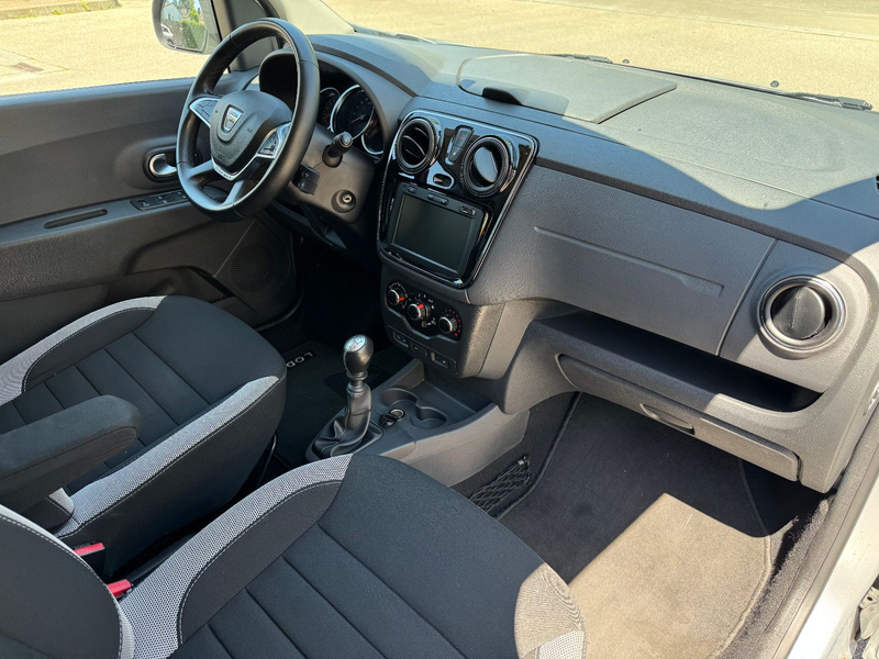 Dacia Lodgy Stepway*Navi*Klima*SHZ*7.Sitzer* — photo 10