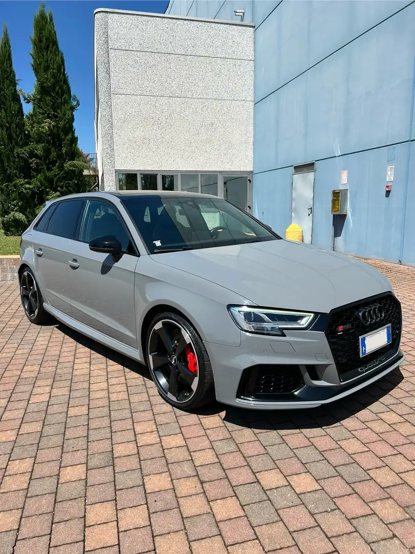 Audi RS3 Sportback 2.5 tfsi quattro s-tronic - 2