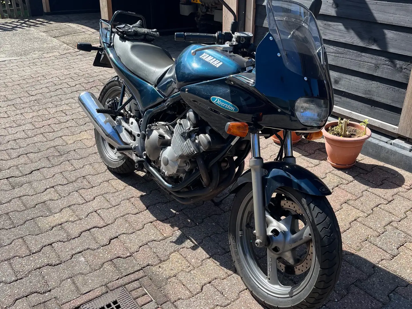 Yamaha XJ 600 Diversion S Vert - 1