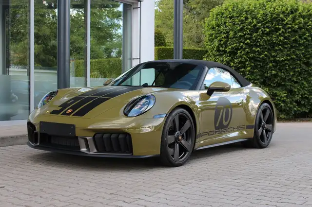 Porsche 992