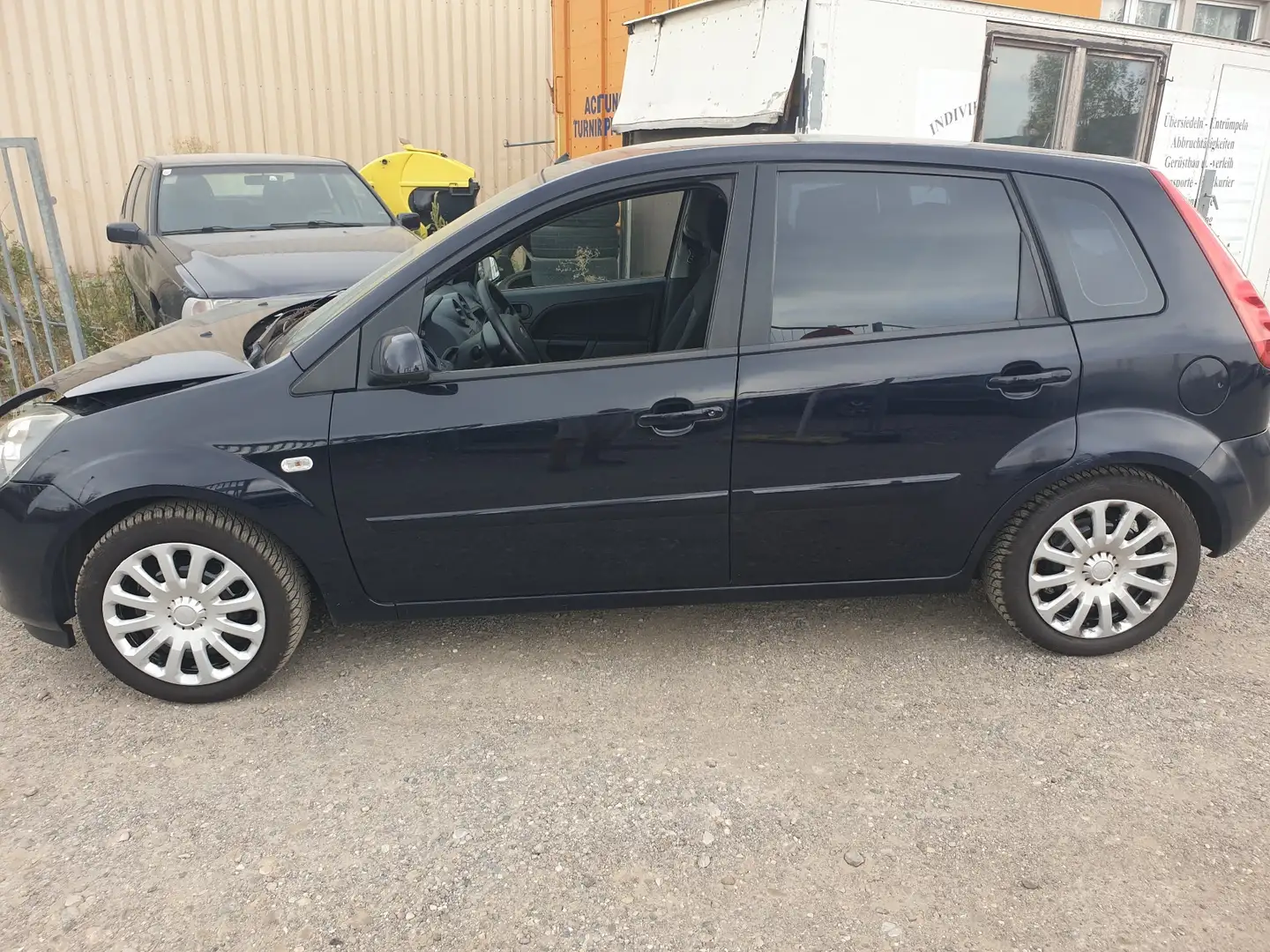 Ford Fiesta Ambiente 1,3 8V - 2