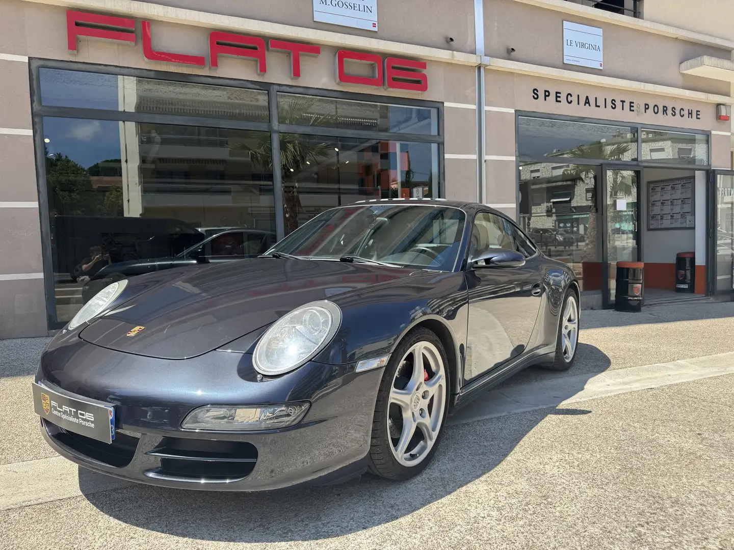 Porsche 911 IV (997) Carrera 4S Grijs - 1