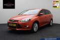 Ford Focus Wagon 1.0 EcoBoost Titanium 2012 | Goed Onderhoude Oranje - thumbnail 1