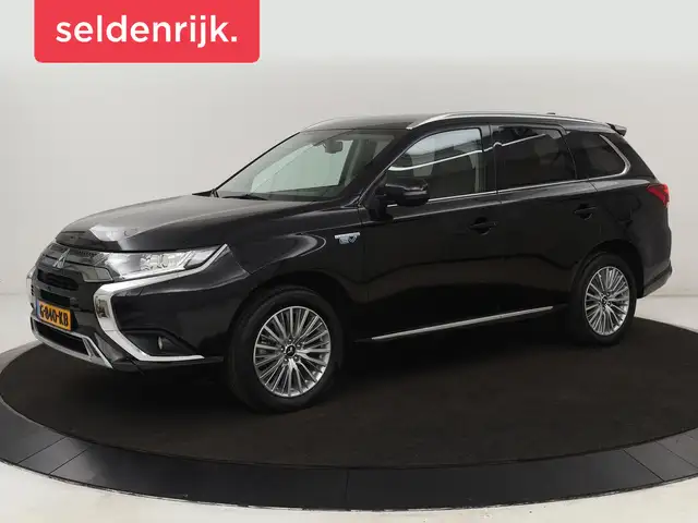 Mitsubishi Outlander 2.4 PHEV Pure+ | Trekhaak | Carplay | Leder/Alcant