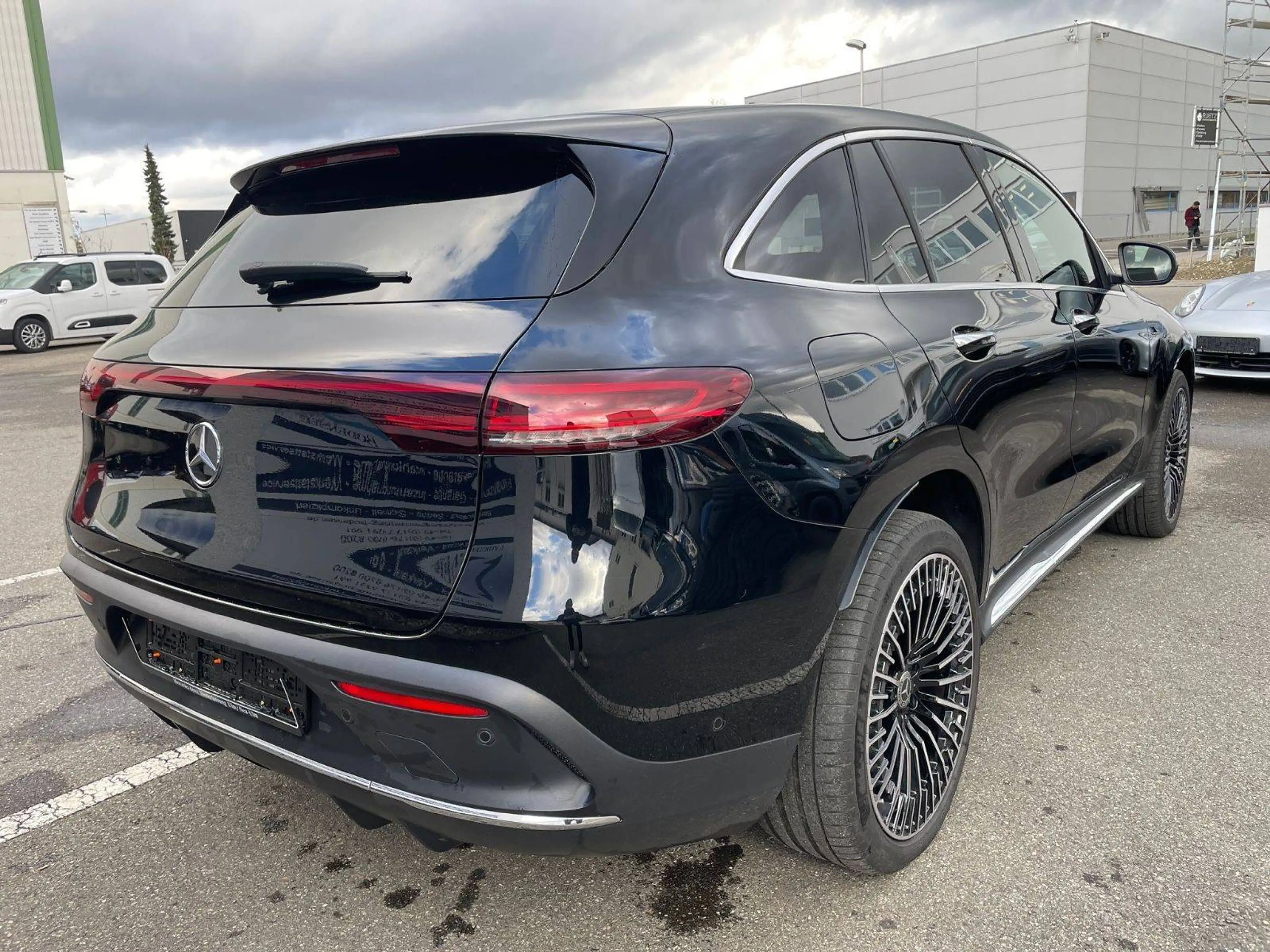 Mercedes-Benz EQC 400 EQC 400 4Matic (293.890) — photo 5